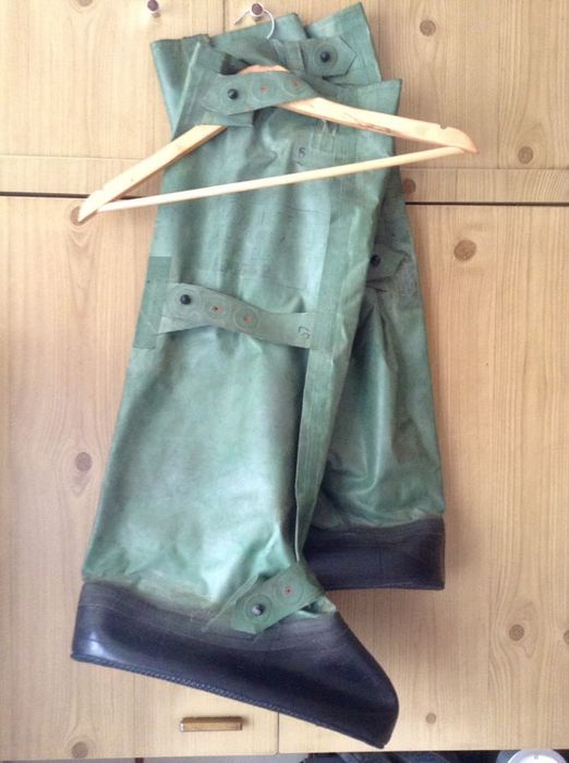 Офицерская плащ накидка/не промокает прорезиненная