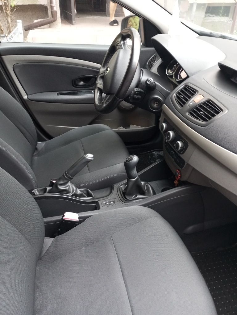 Renault Megane 3 przebieg 85 tys.