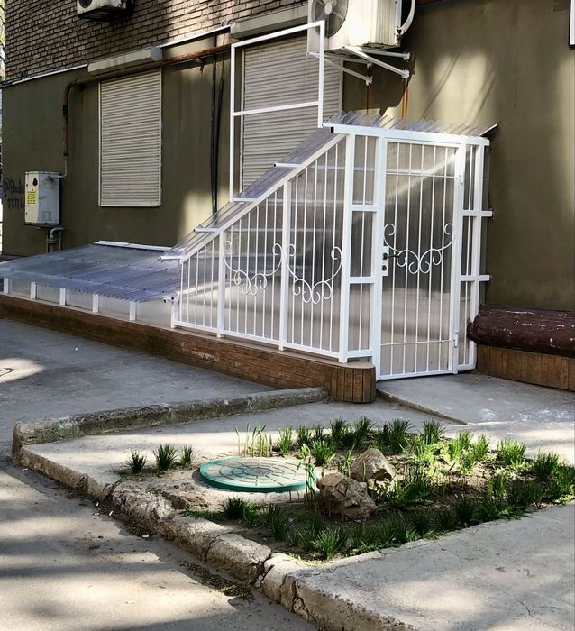 Захищене підвальне приміщення 74,4 м² у центрі міста | безпека бізнесу