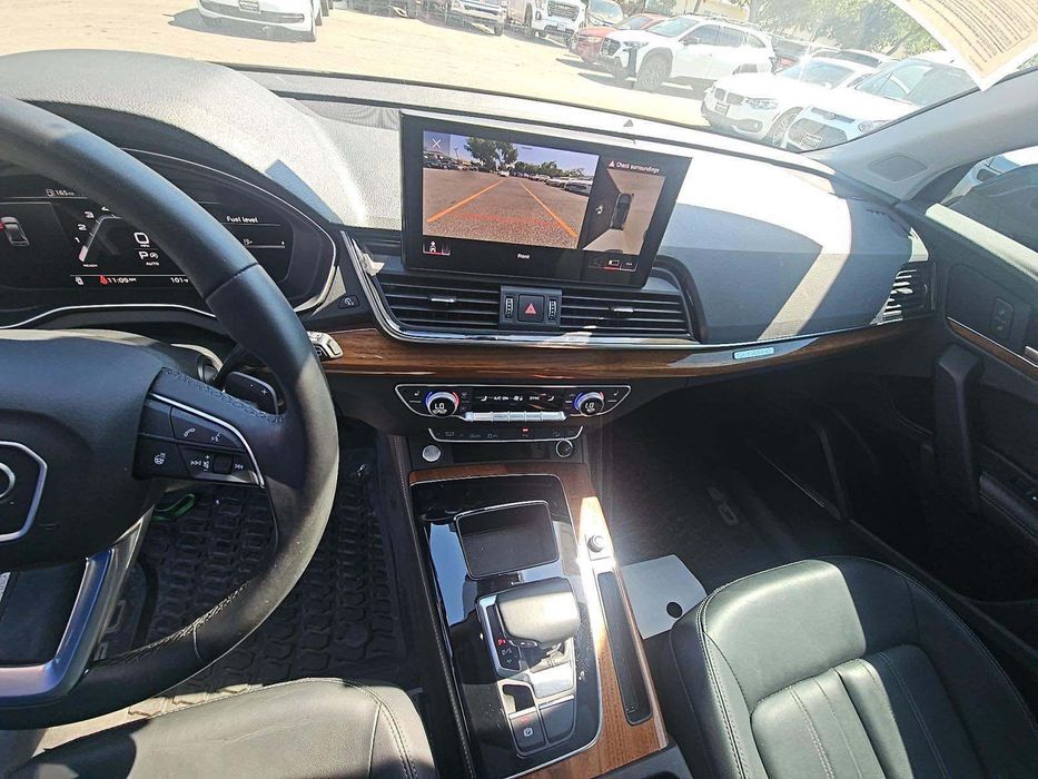 Audi Q5 Premium Plus 2023 ауди