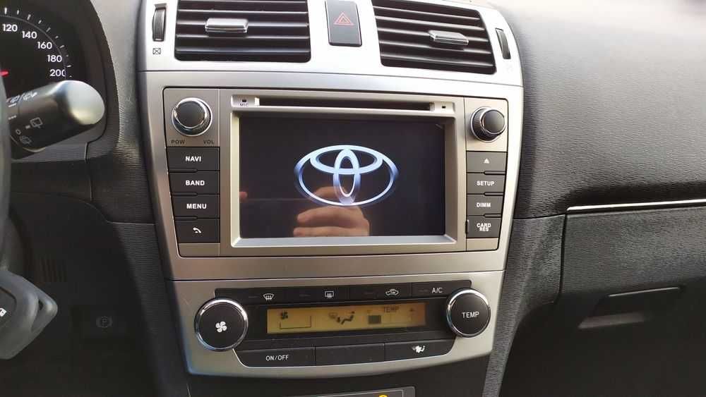 Rádio Gps Toyota Auris Yaris Avensis Corolla Hilux LandCruiser Android