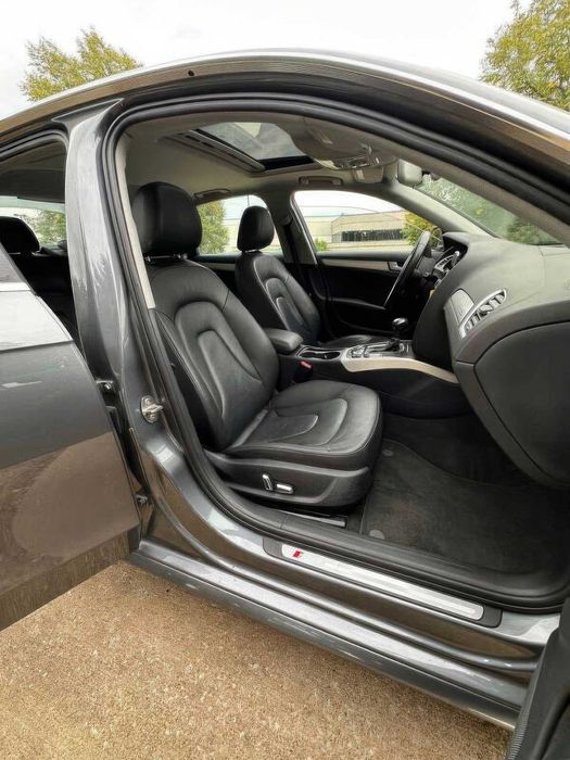 Audi A4      2015