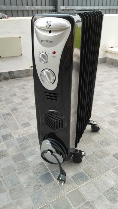 Radiador a óleo pequeno