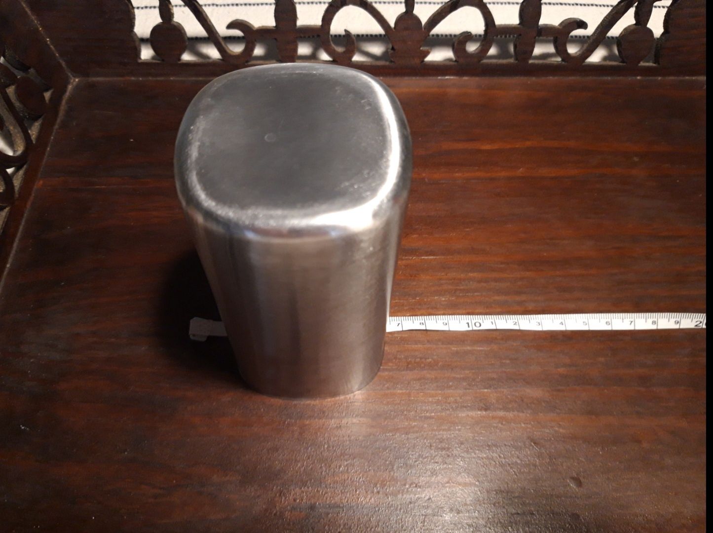 Elegante copo para escova e pasta de dentes, de metal