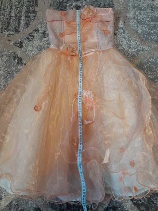 Святкова сукня для дівчинки 116-122-128