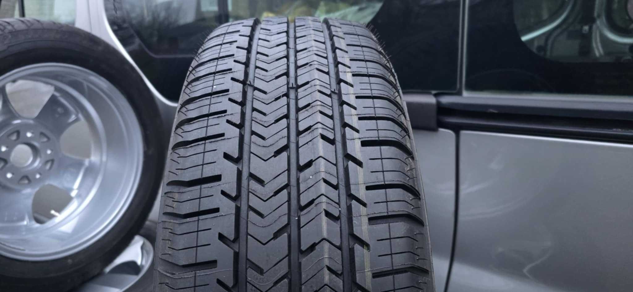 Alufelgi Trafic Vivaro 5x118  oryginalny rozstaw 16  17 Nowe opon 2023