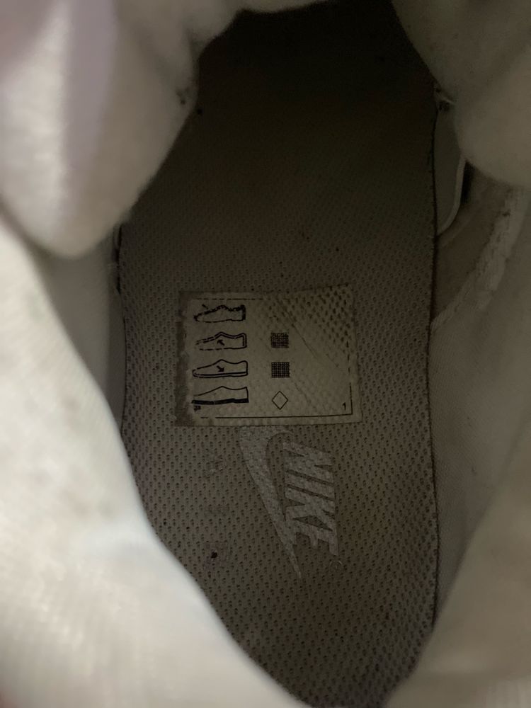 Nike Uptempo Branca