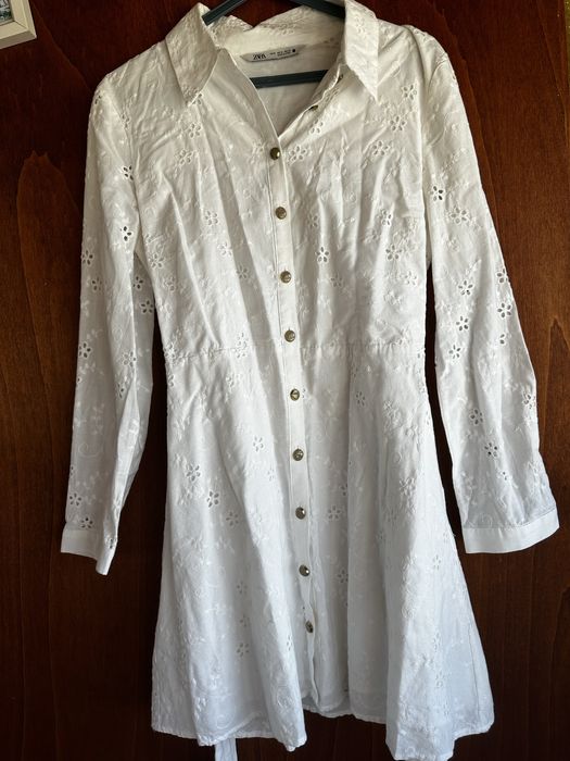 Vestido branco ZARA