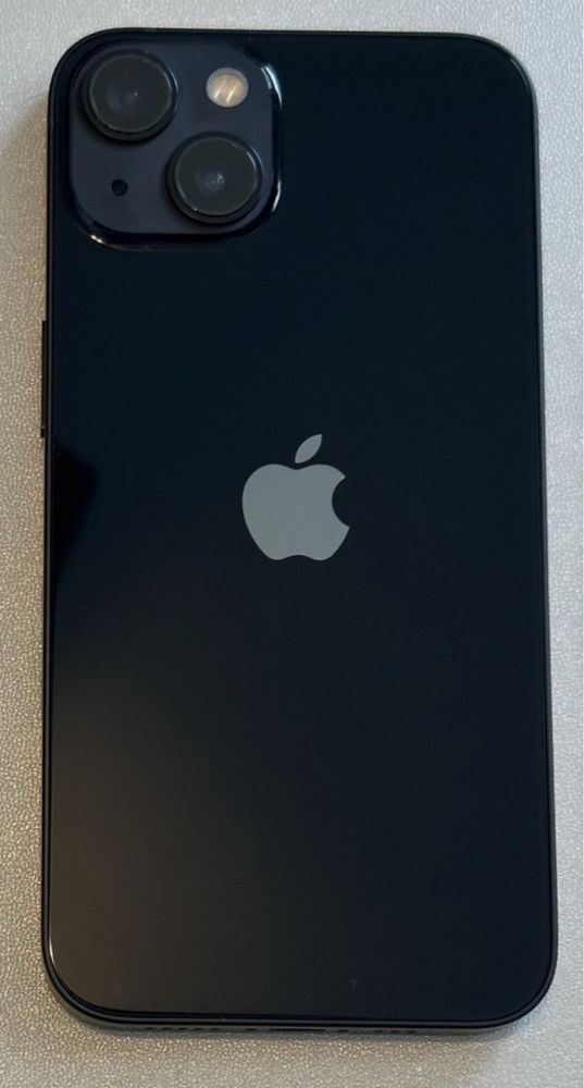 iPhone 13 - 256 GB