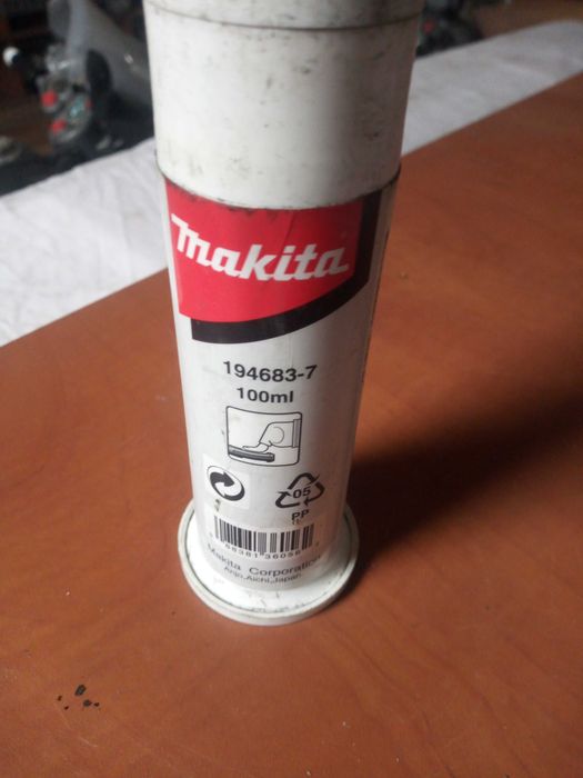 smar do wierteł i dłut Makita