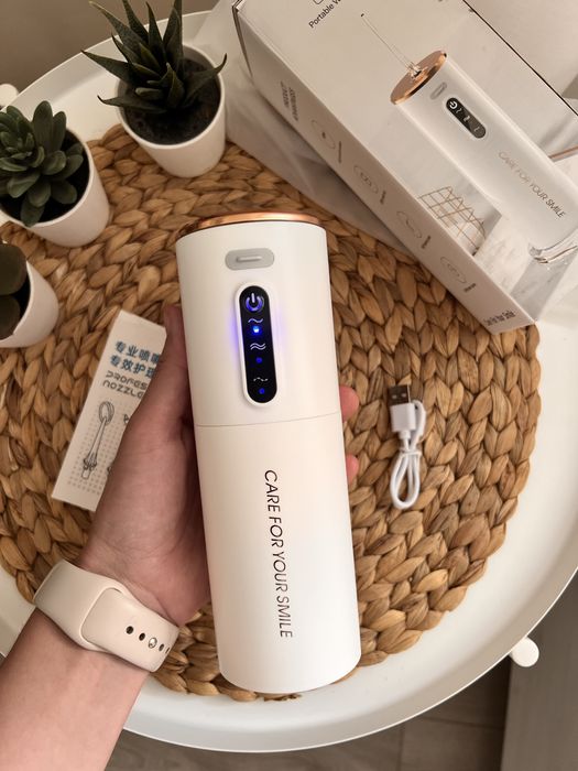 Іригатор електричний.