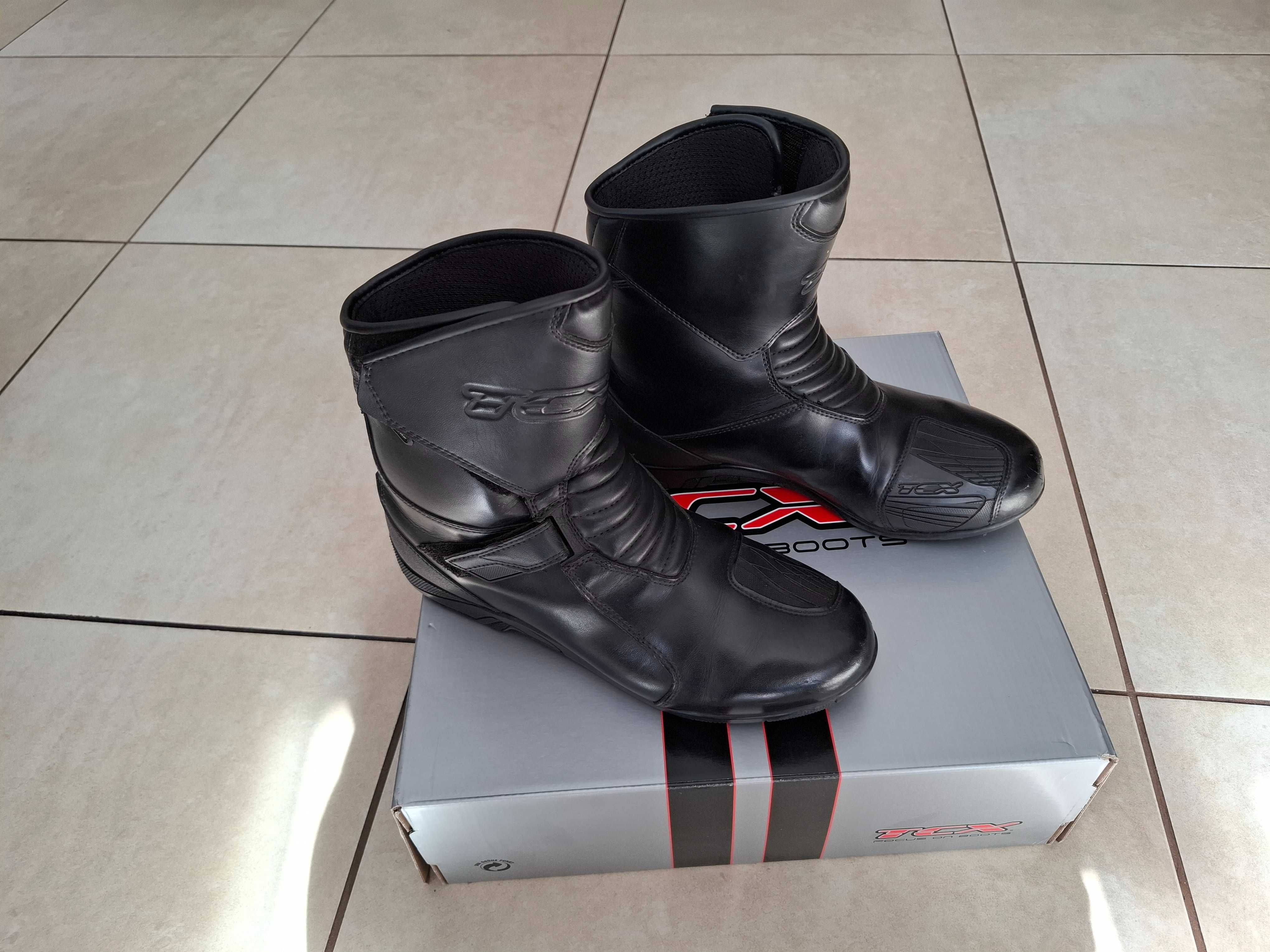 Buty motocyklowe TCX Hub Wp