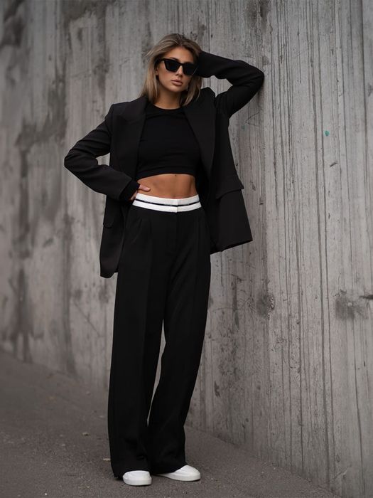 Штани one by one чорні розмір S, дуже оверсайз