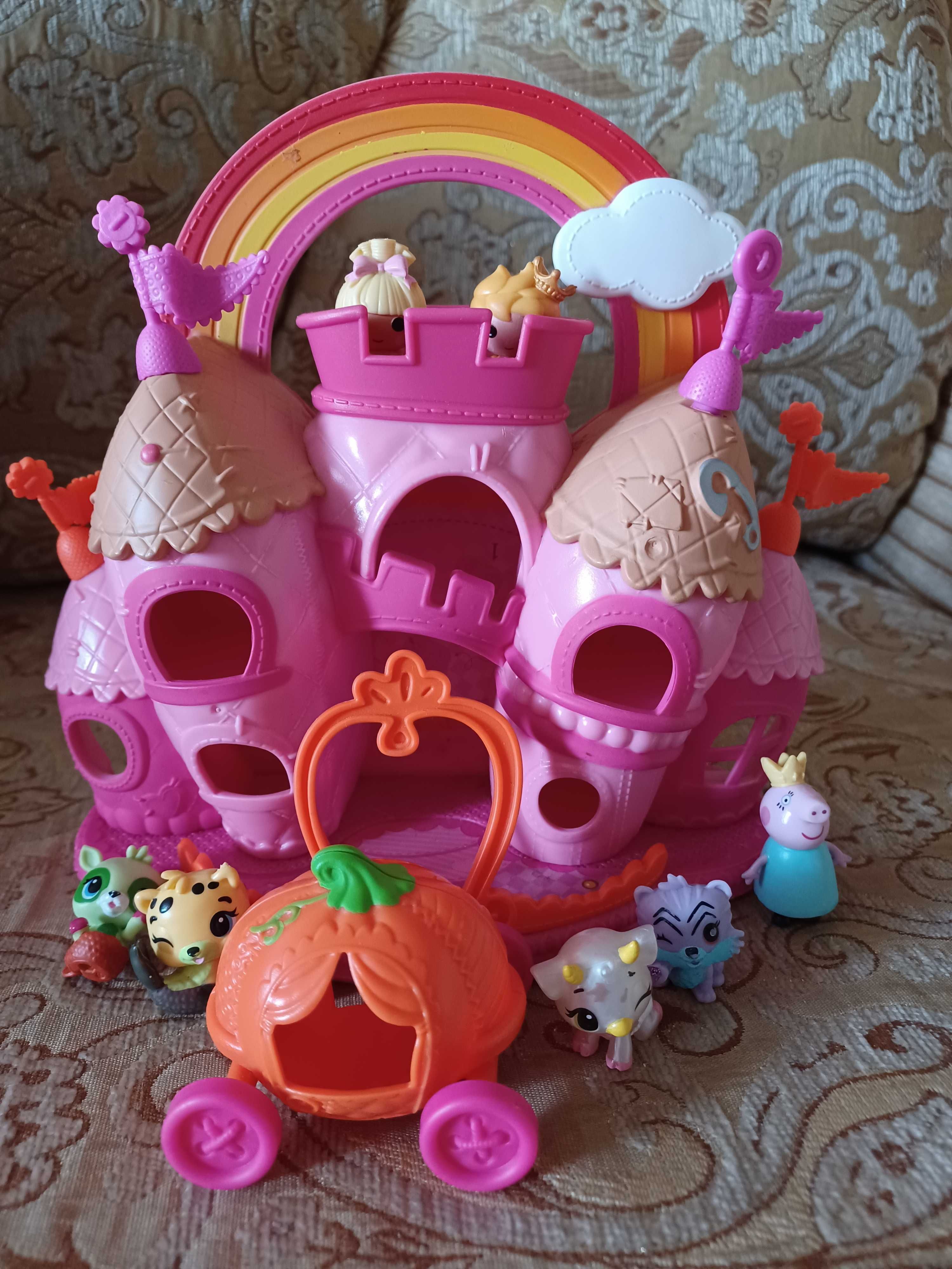 Продам сказочный домик замок Lalaloopsy и фигурки зверушкиEnchantimals