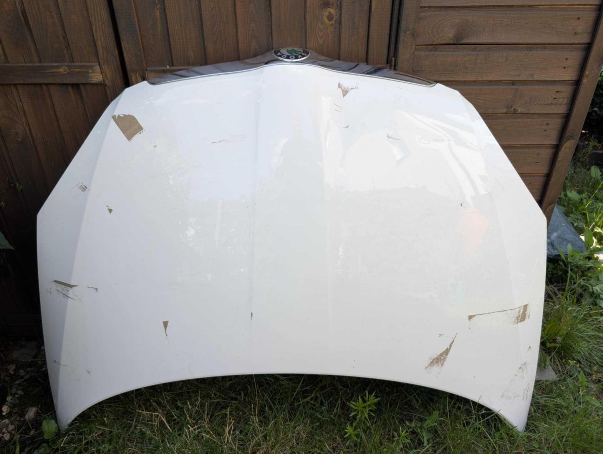 Maska  Skoda Fabia 2 2007.2010 biała