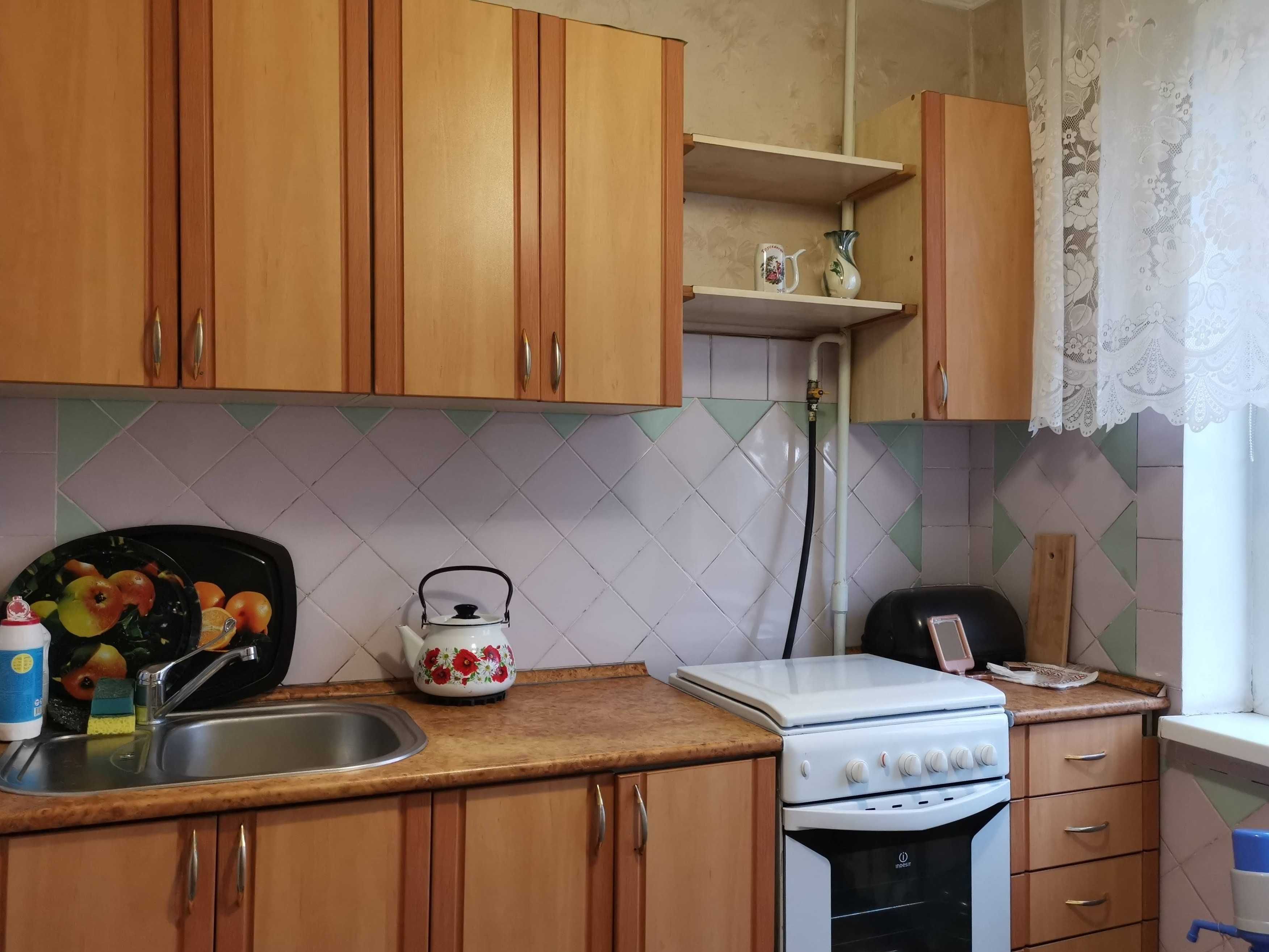 Оренда 2-кімн. квартири Шухевича 10а масив Райдужний метро Почайна