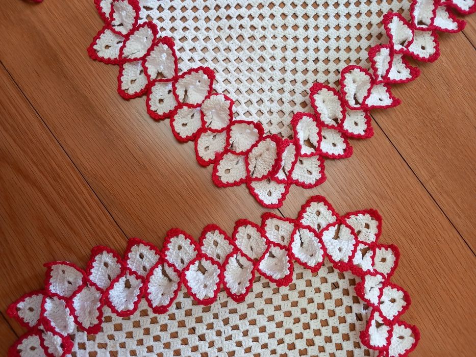 Conjunto de naperons vintage, em crochê