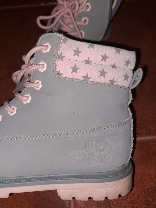 Botas Naf Naf tamanho 36