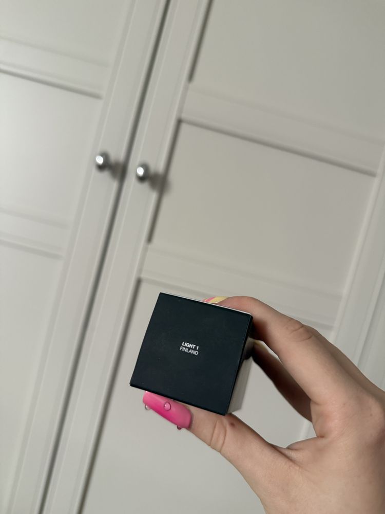 Nars Finland pure radiant tinted Moisturizer spf 30 + podkład light 1