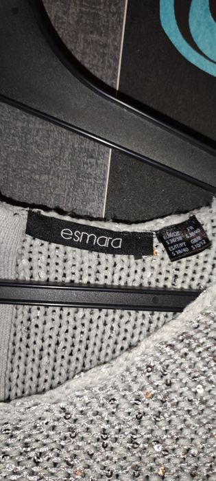 Sweterek szary cekiny , Esmara