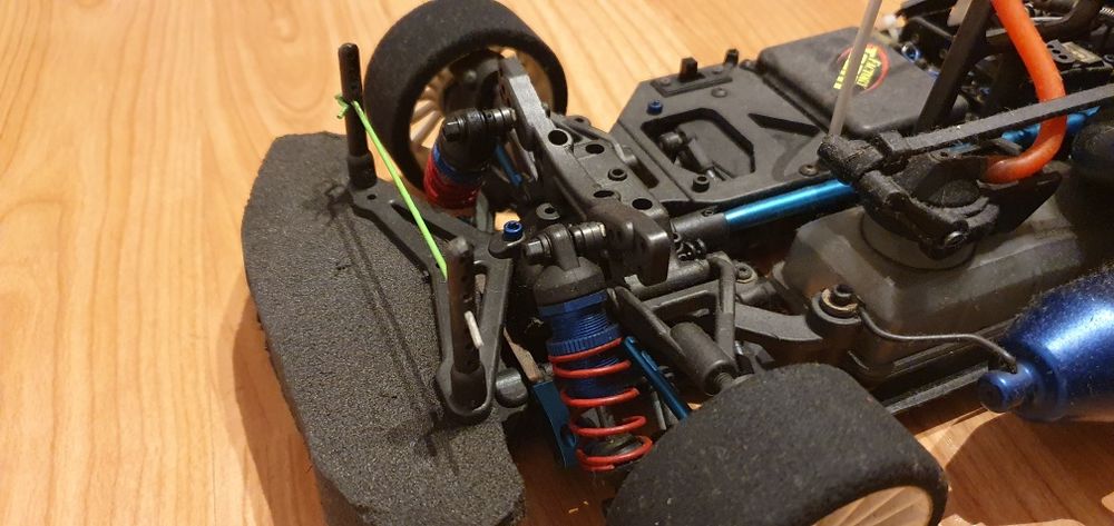 Carro telecomandado RC nitro tc3
