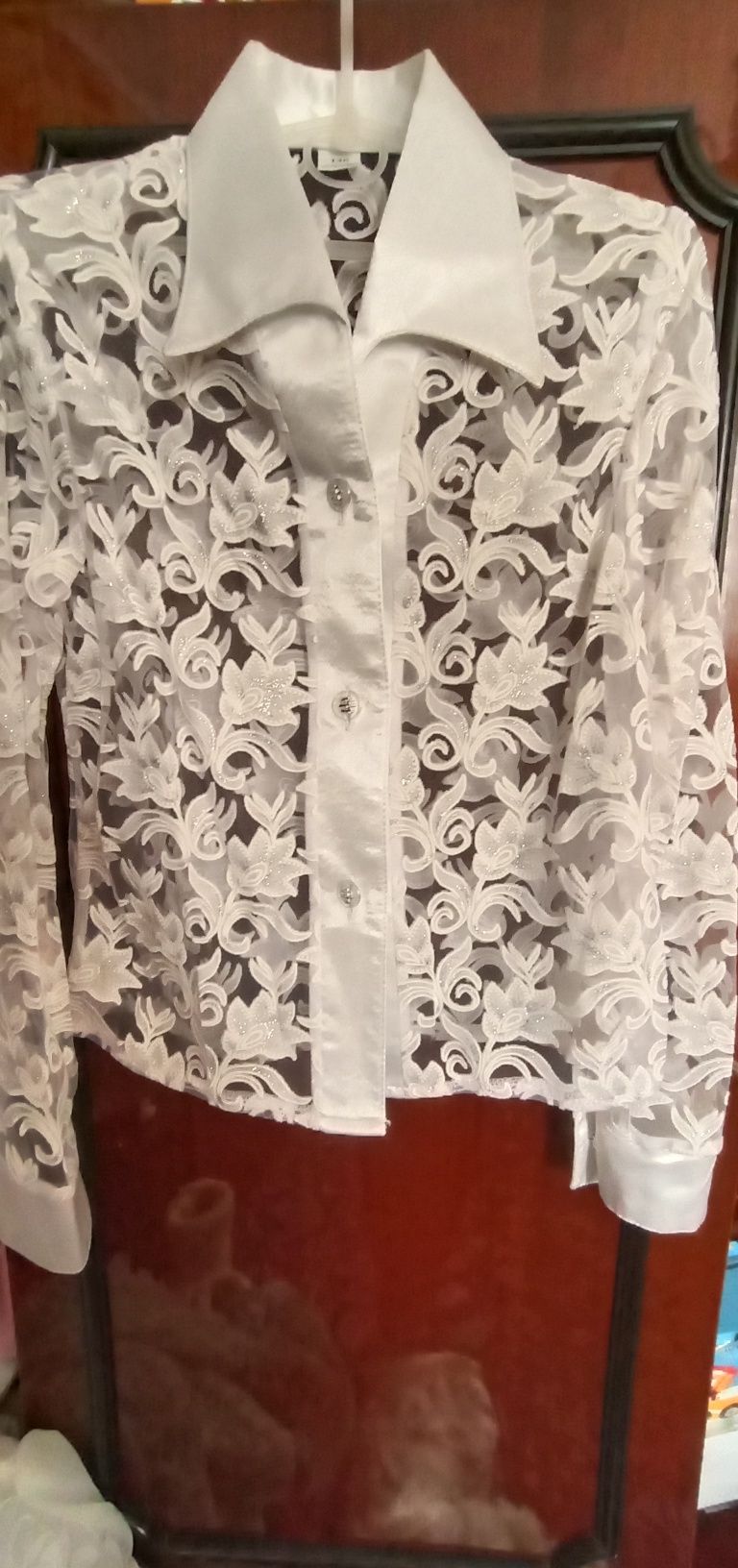 Блуза нарядная, рубашка, на девочку до 12 лет