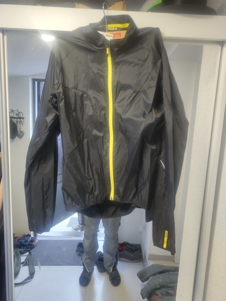 Kurtka rowerowa mavic wiatrówka  aksium jacket  rozmiar m/s
