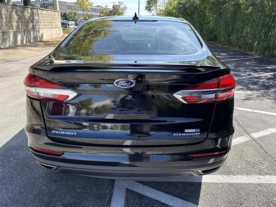 Ford Fusion Titanium      2019
