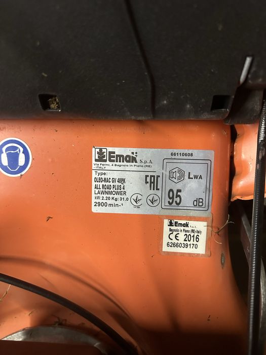 Kosiarka Oleo-Mac GV 48PK