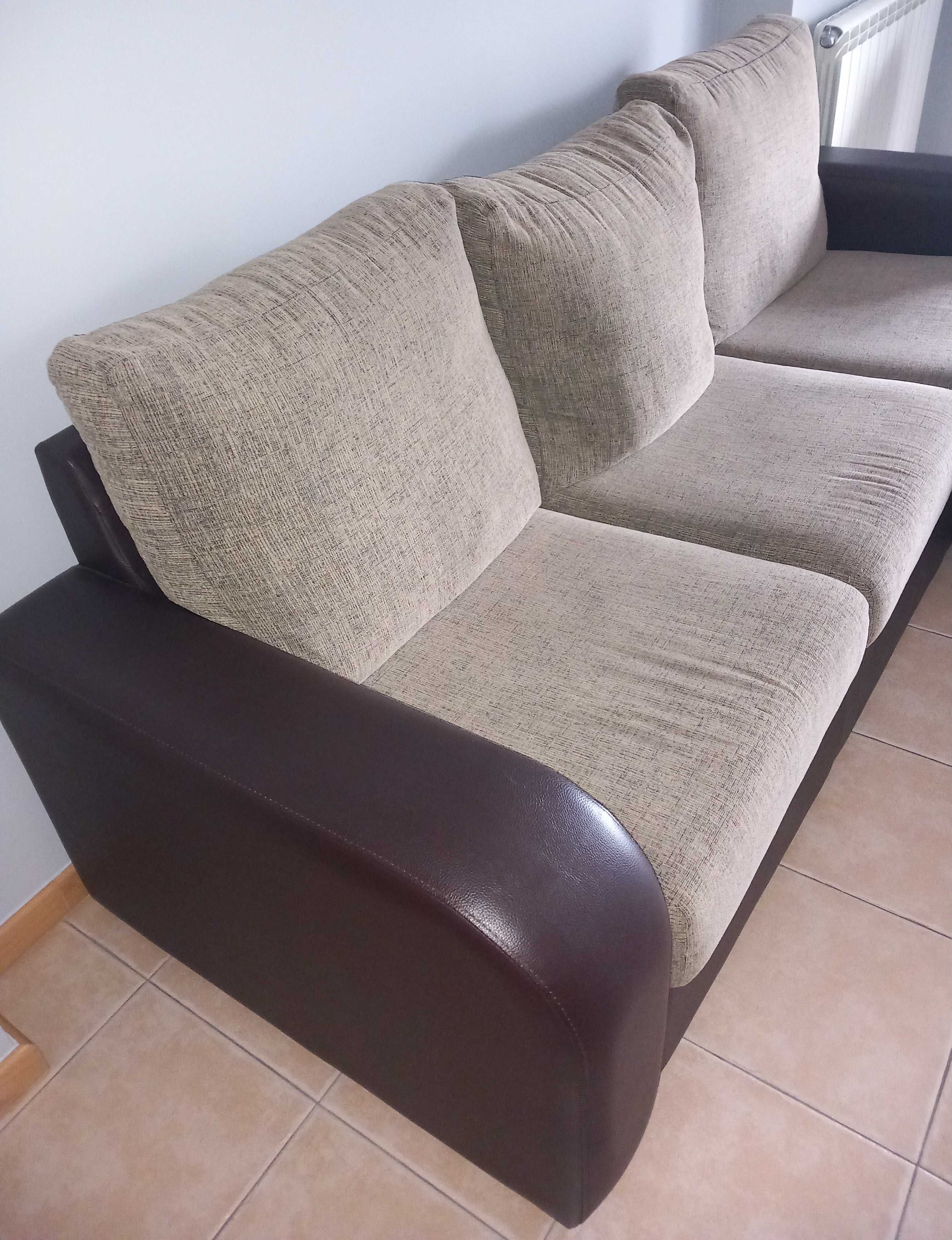 sofá com chaise longue
