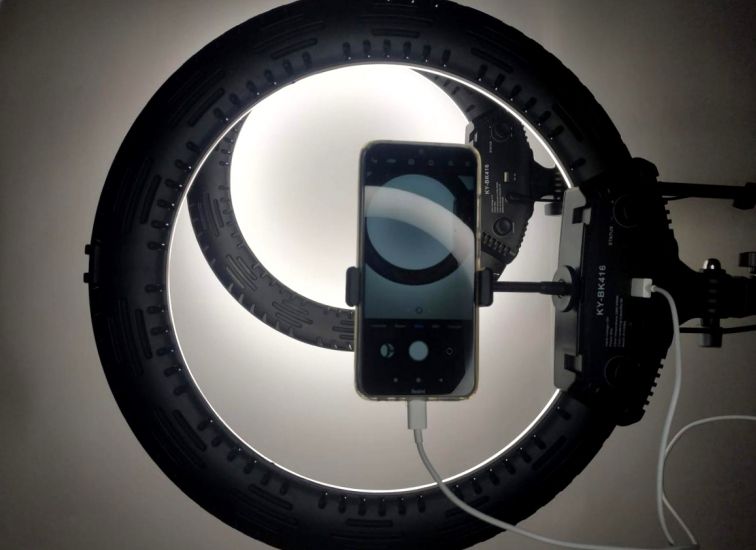 Кольцевая лампа 45 см со штативом для визажиста, косметолога