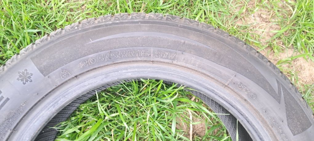 Opony 205/55/R16