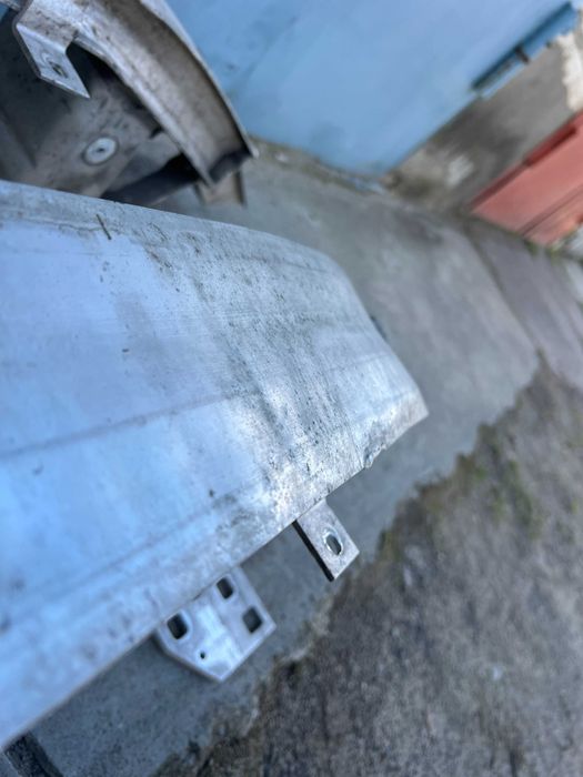 audi a8 4n підсилювач бампера передній наявність