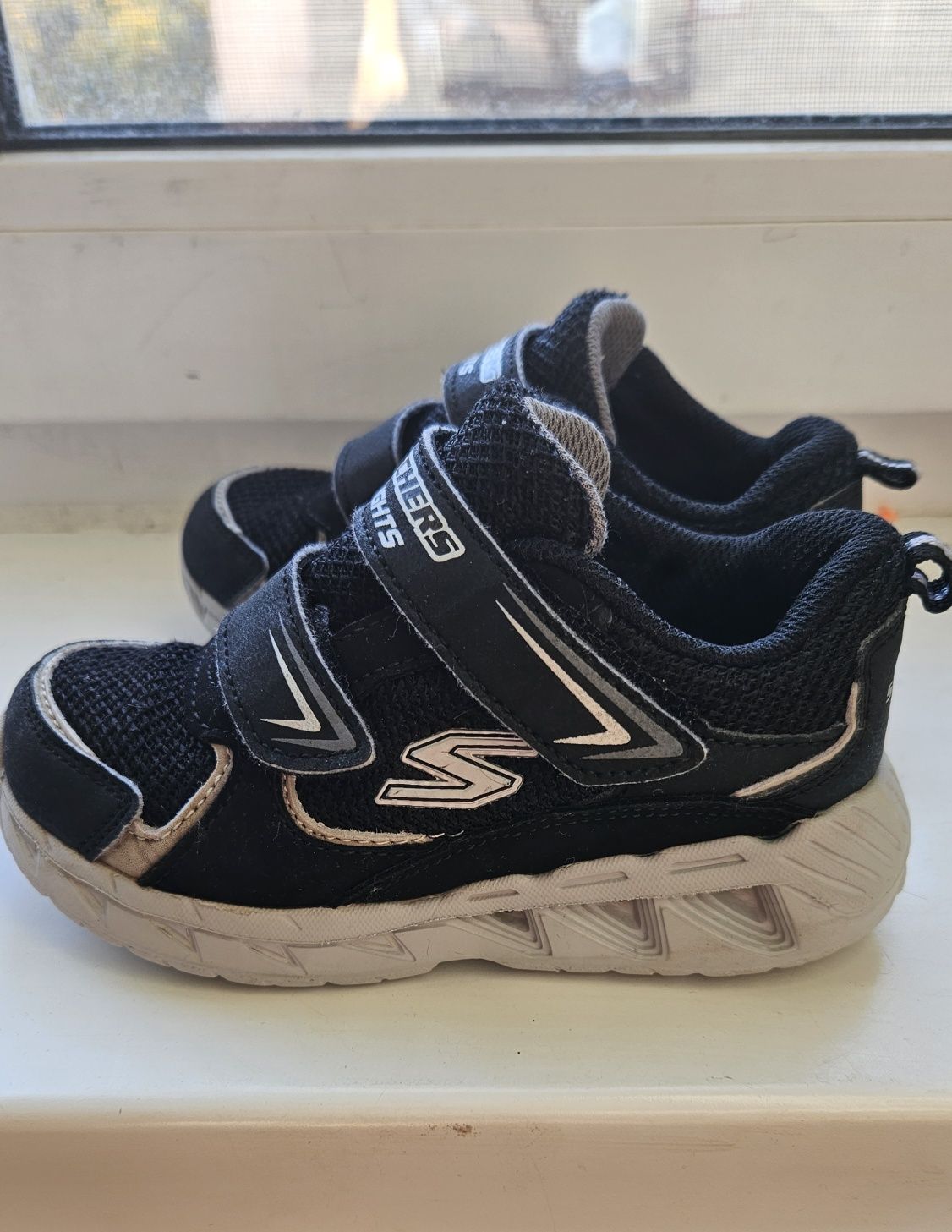 Кросівки дитячі Skechers 26 (16 см)