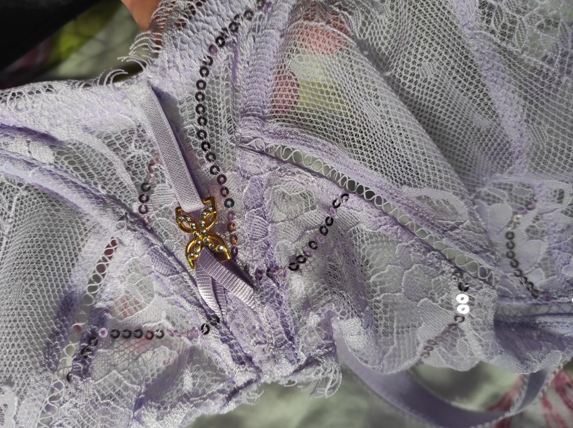 Ann Summers biustonosz stanik liliowy zdobiony sexy 90K 40 H 90 K