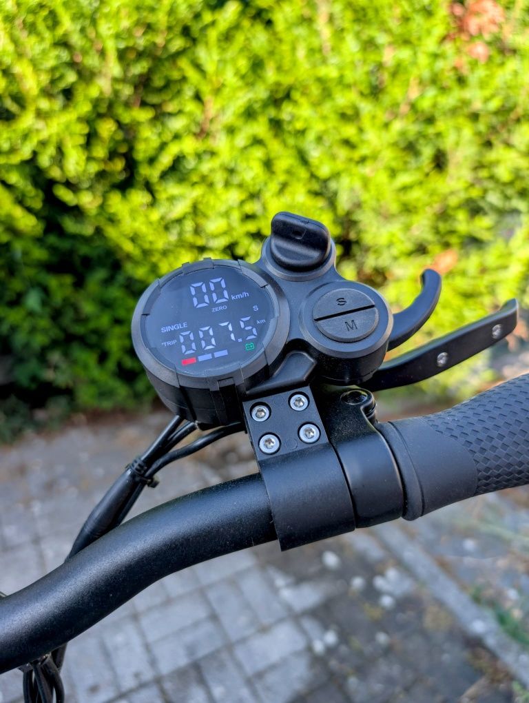 Trotinete Elétrica KuKirin M4 Max 800W