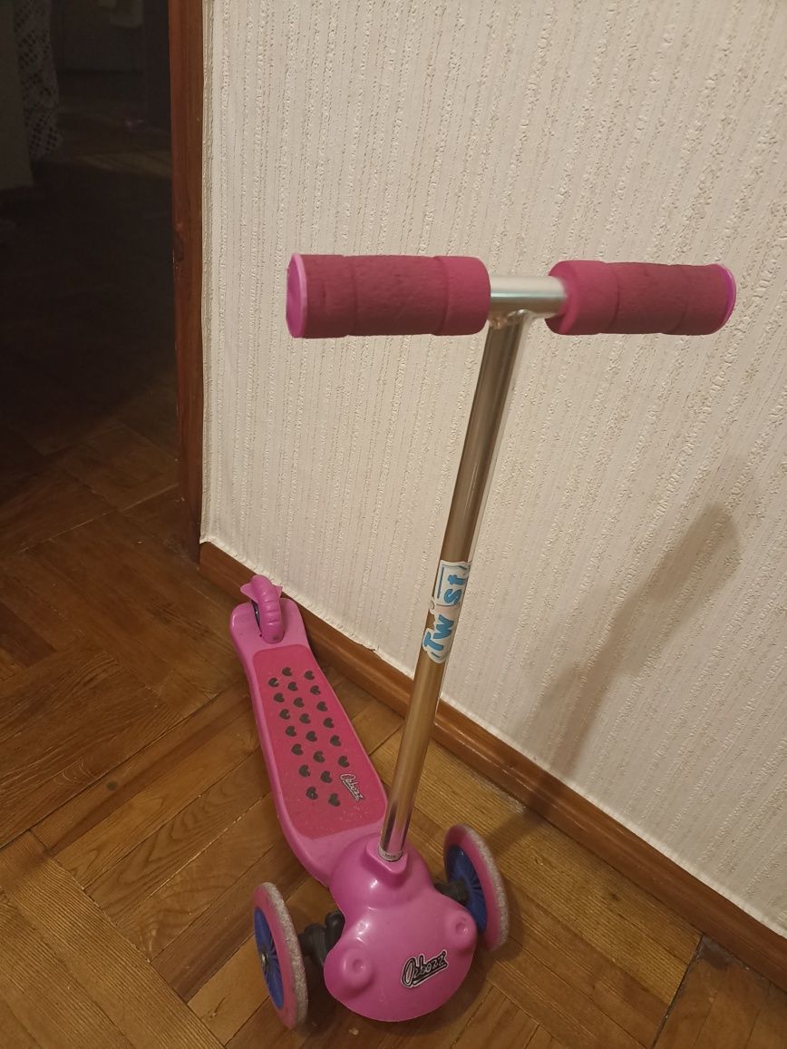 Самокат розовый детский для девочек Orbozz 3- 6 лет