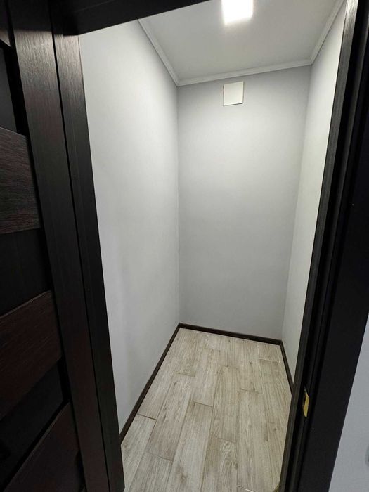 2 кім квартира з ремонтом,вул Національної гвардії