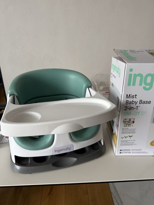 Бустер крісло годувальне