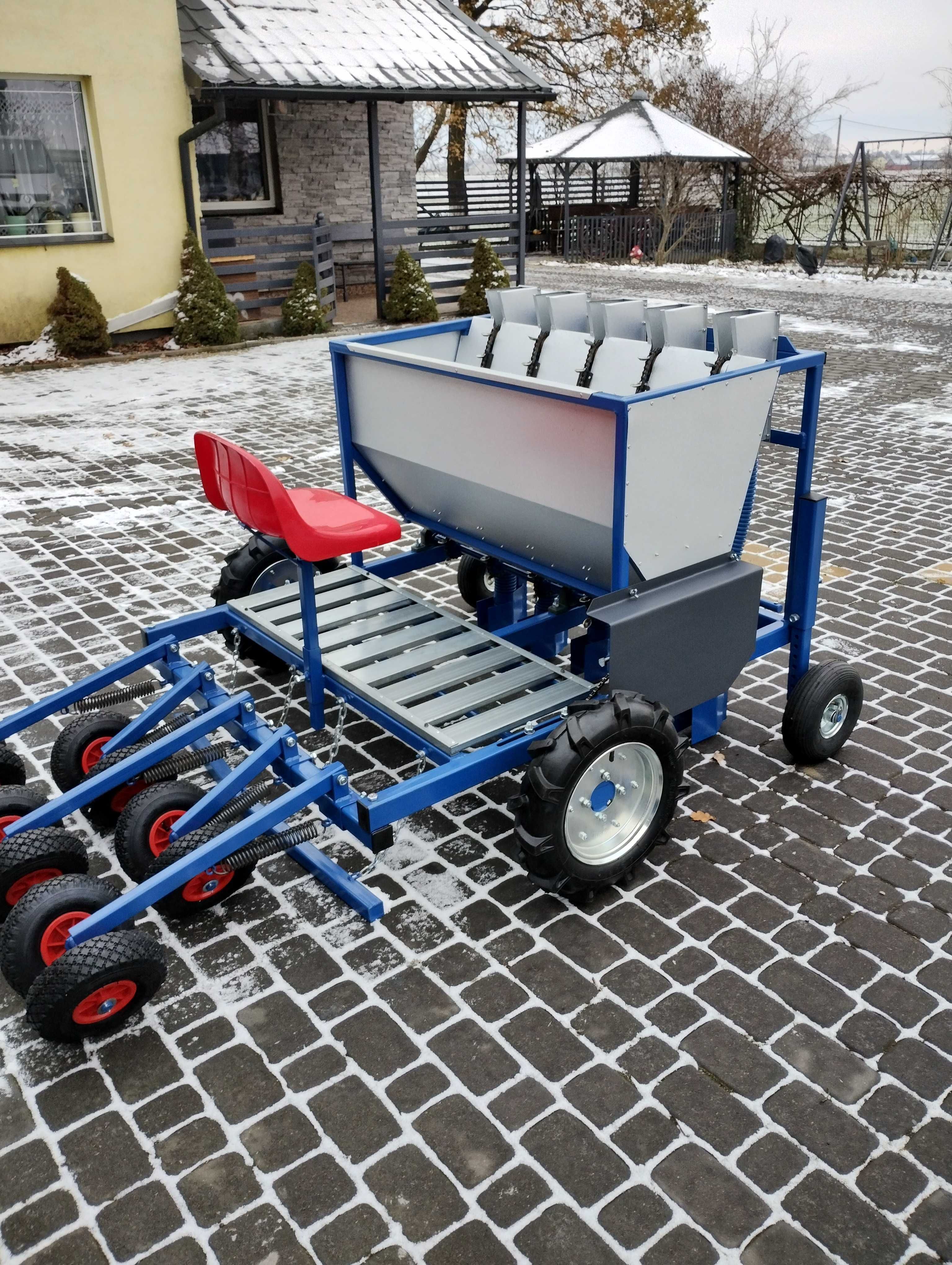Mechaniczna sadzarka  6 rzędów do cebuli dymki,bobu i czosnku.