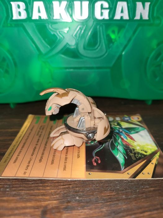 Bakugan Delta Dragonoid B1.  Bakugany