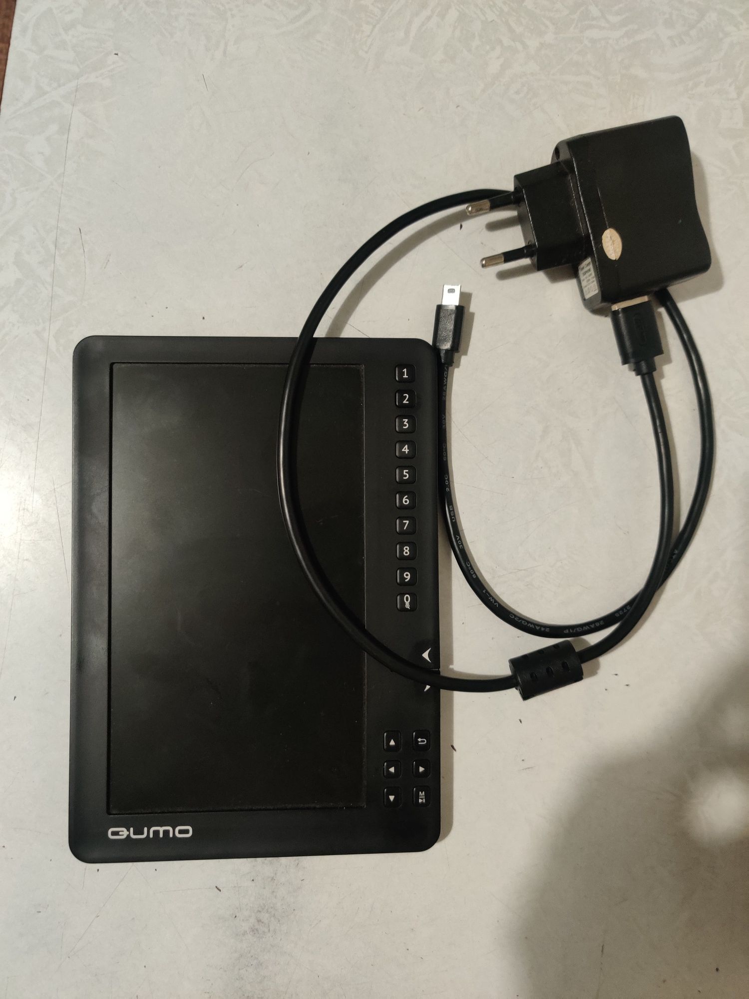 Qumo fresh электронная книга