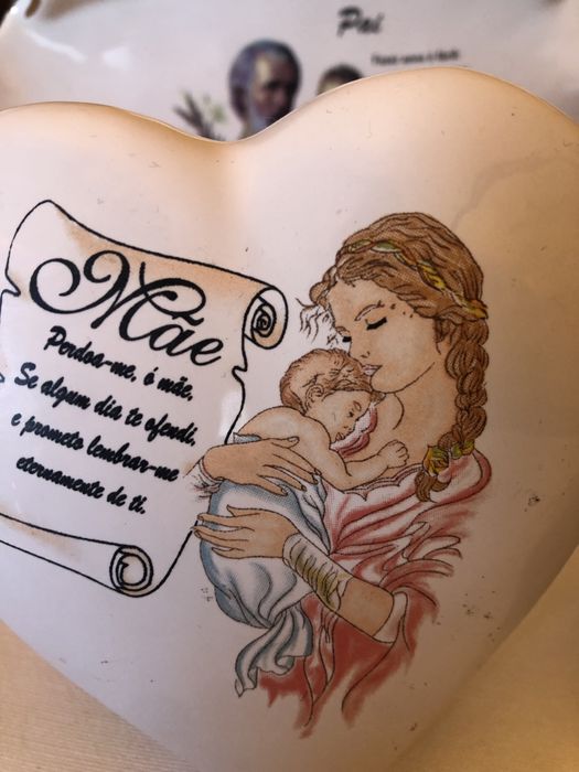 Estatuetas tudo 10 eur