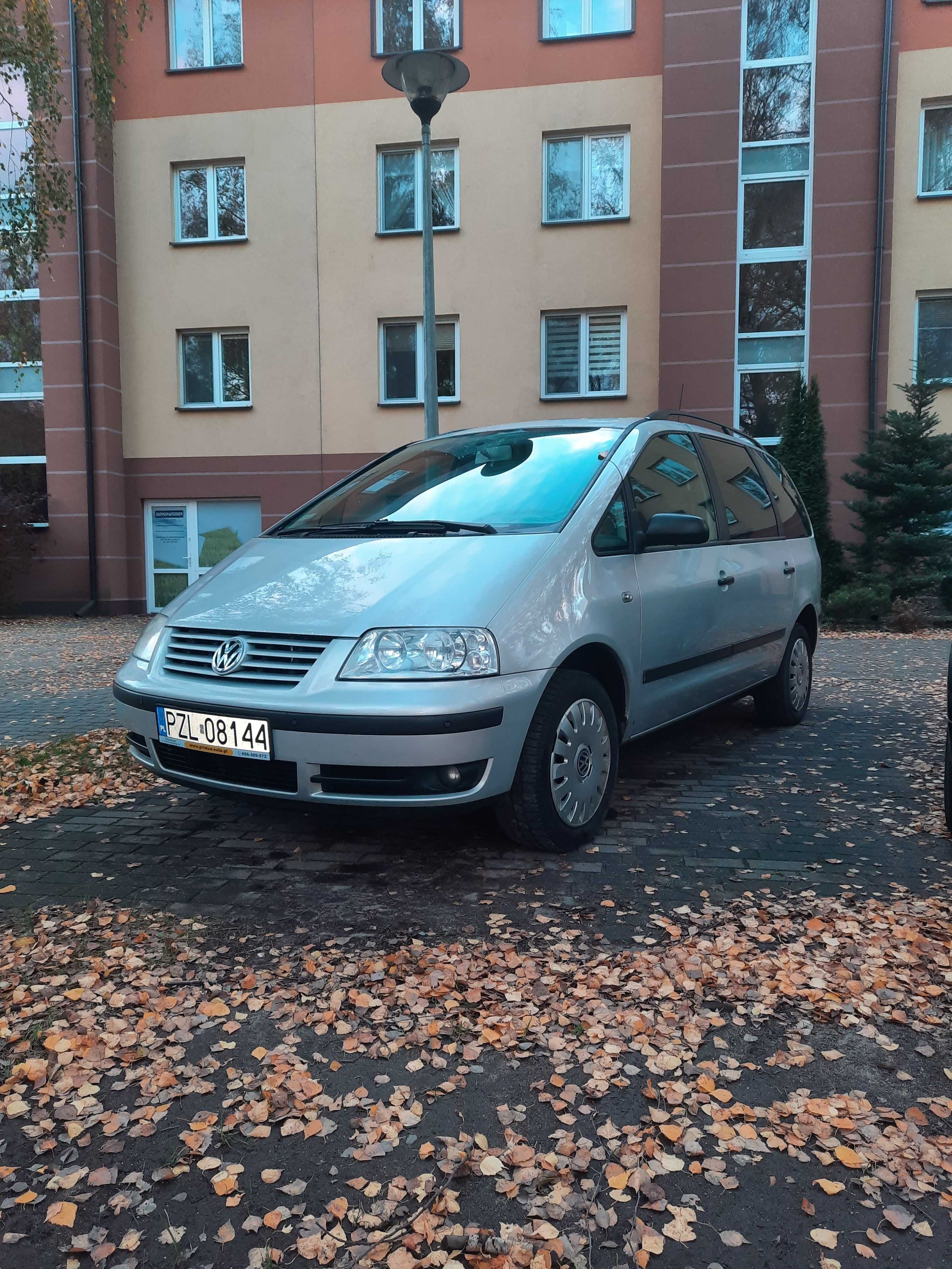 Volkswagen Sharan 2003 r 1,9 TDI 130 KM