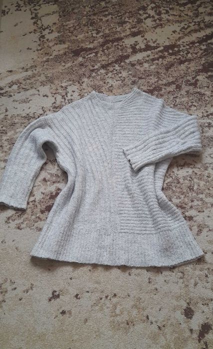 Gruby ciepły sweter Medicine długi oversize r.M/L/XL