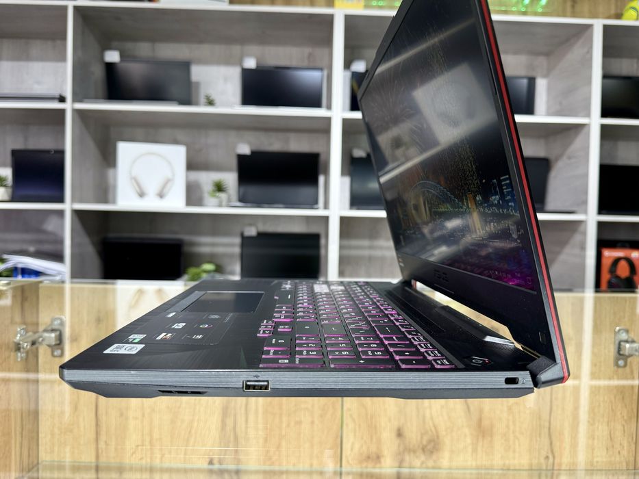 Asus TUF FX506L. Як новий. i5-10th; 16/512; 1650 4Gb