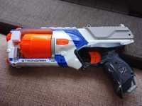 Пістолет Nerf strongarm для хлопчика