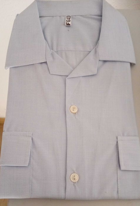 Camisas manga curta, azul, modelo militar, nº 40 , por 5€