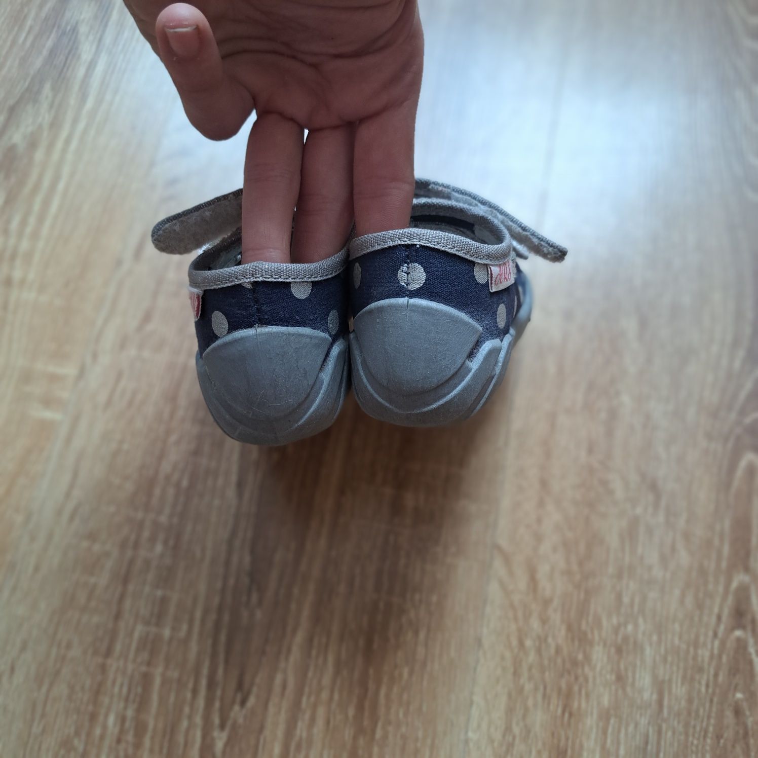 Buty, sandały, 21, Ars, Kapcie, buty letnie, trampki, kropki