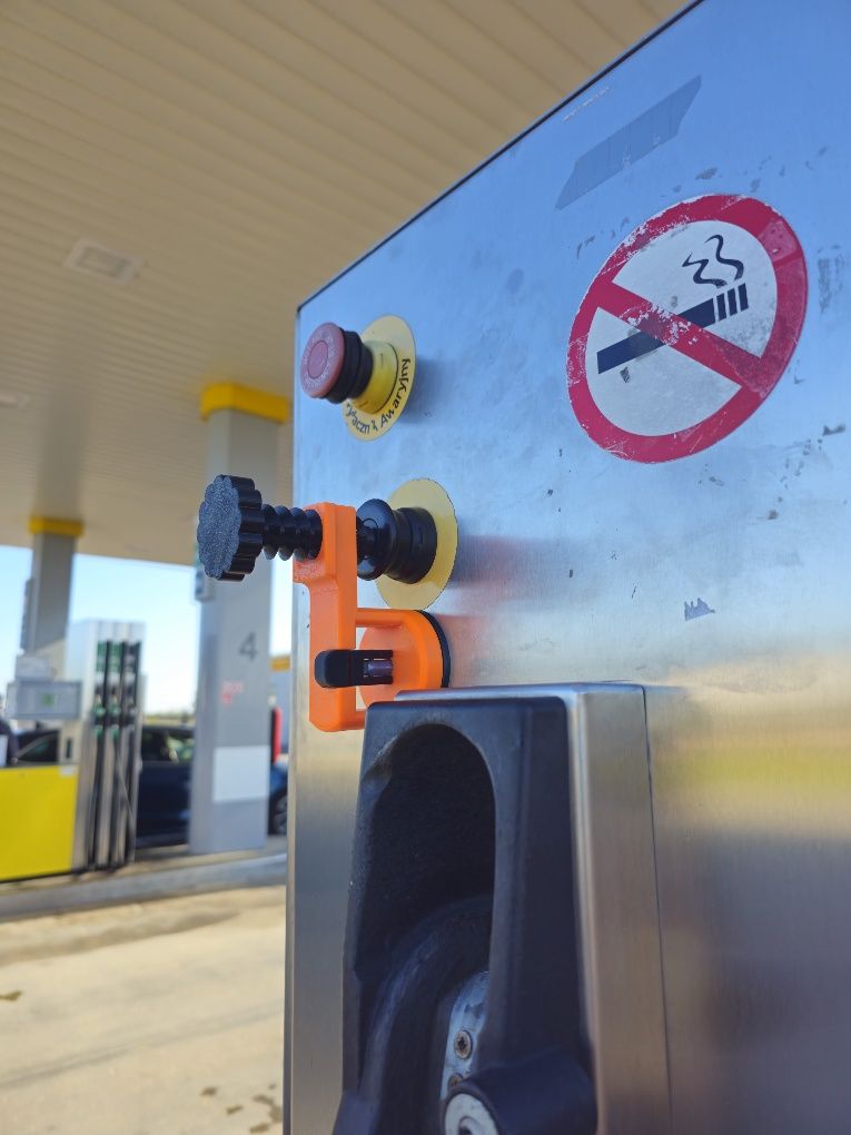 Trzymacz uchwyt adapter trzymak do tankowania gazu LPG przyssawka